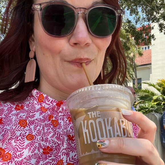 Meet your Posher, Sarah - Picture 4 of 5